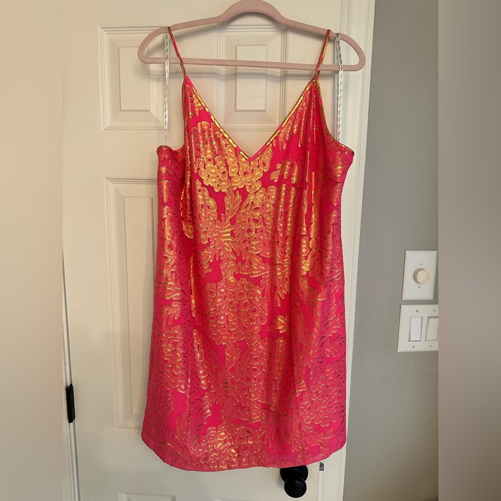 Lilly Pulitzer, new with tags, size: XL, fitted.